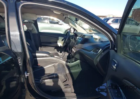 2019 Dodge Journey Crossroad from USA, damaged, VIN 3C4PDCGB2KT860483